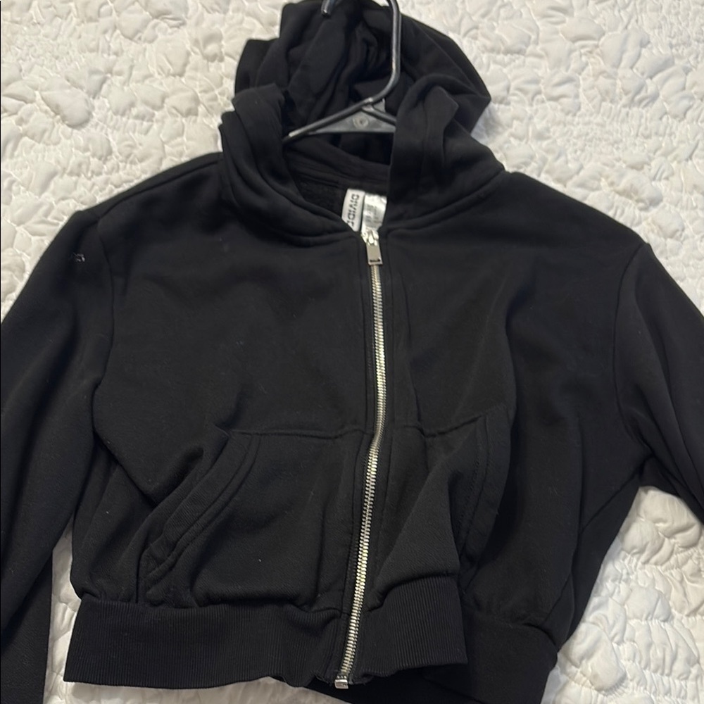 Divided Black Cropped Sweater with Hood